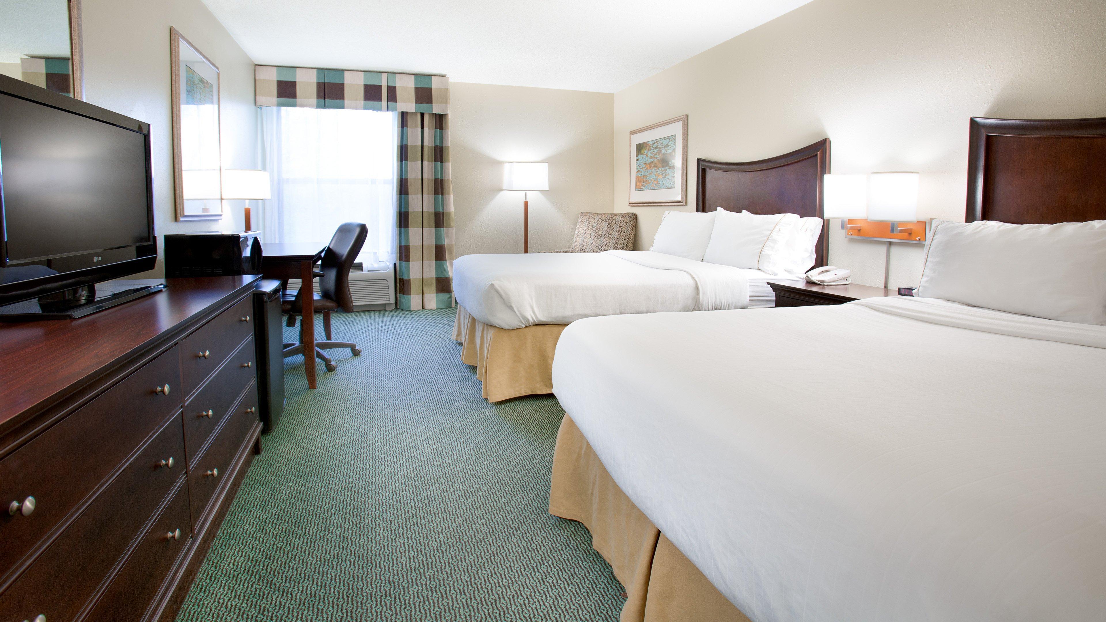 Holiday Inn Express Indianapolis Airport By Ihg Plainfield Esterno foto
